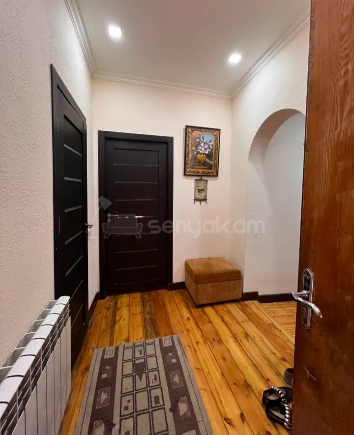 3 Սենյականոց Սեփական Տուն, 120քմ, Նորմալ Վիճակում, Ավտոտնակով