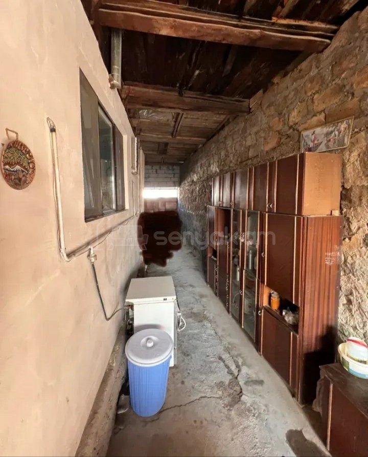 3 Սենյականոց Սեփական Տուն, 120քմ, Նորմալ Վիճակում, Ավտոտնակով