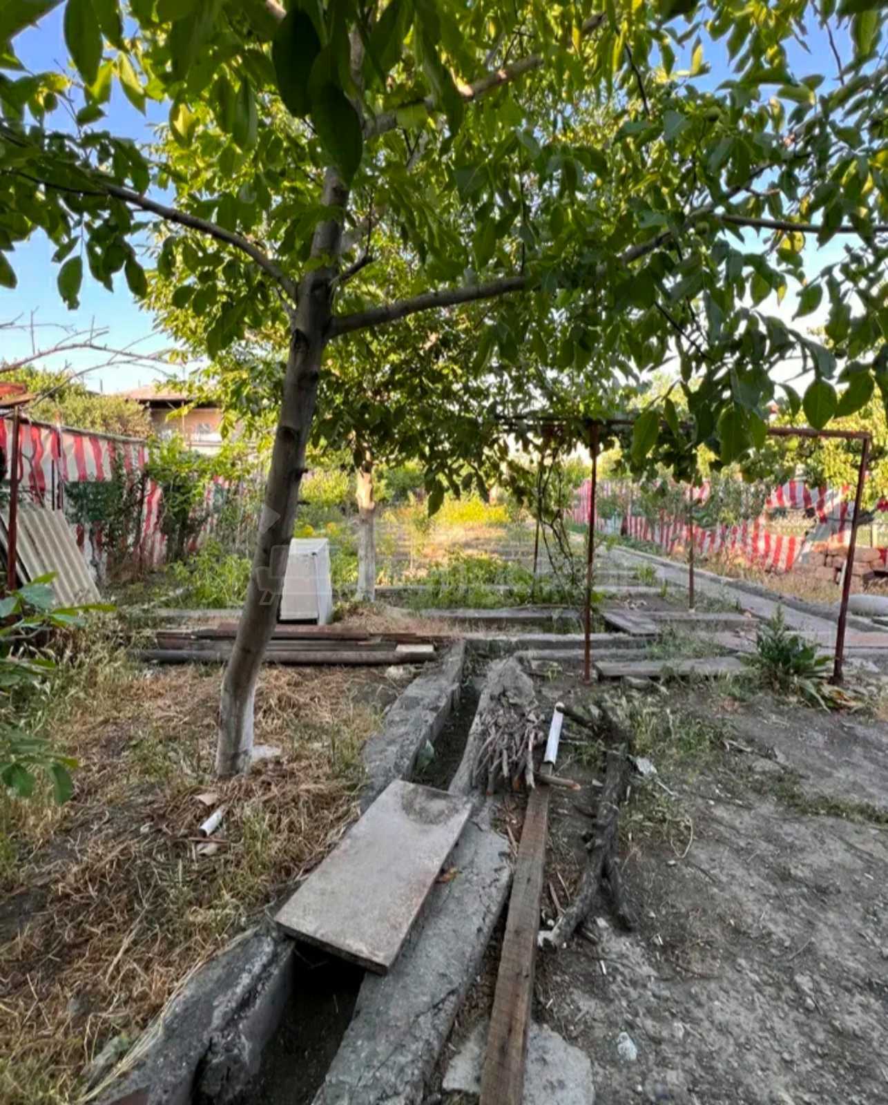 3 Սենյականոց Սեփական Տուն, 120քմ, Նորմալ Վիճակում, Ավտոտնակով
