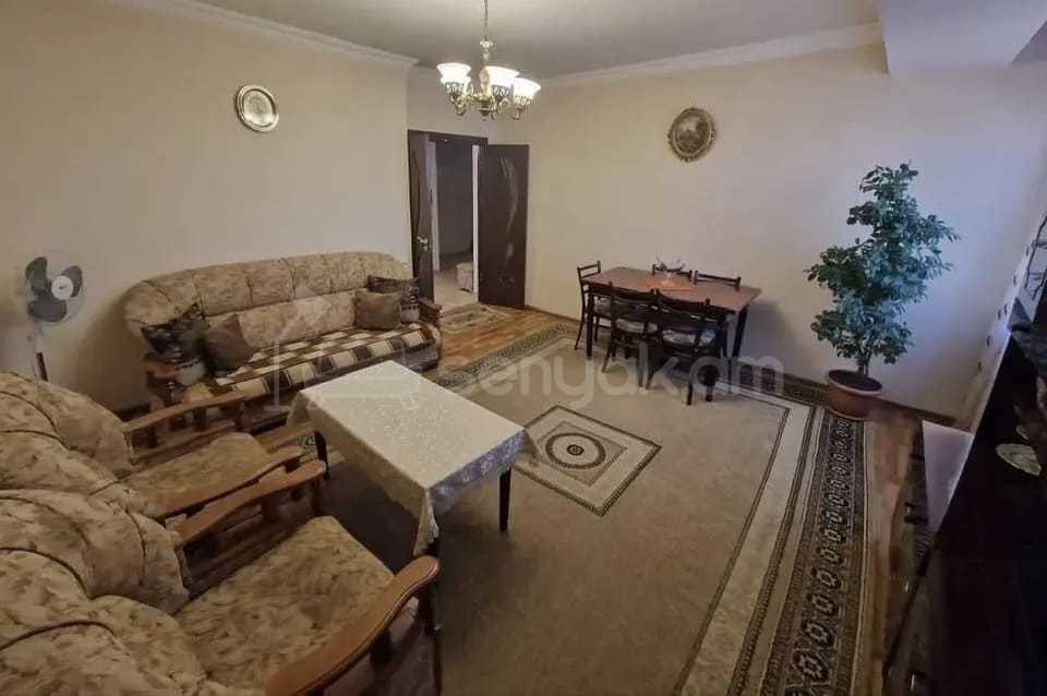3 Սենյականոց Բնակարան, 79քմ, 14/14 հարկ, Նորմալ Վիճակում