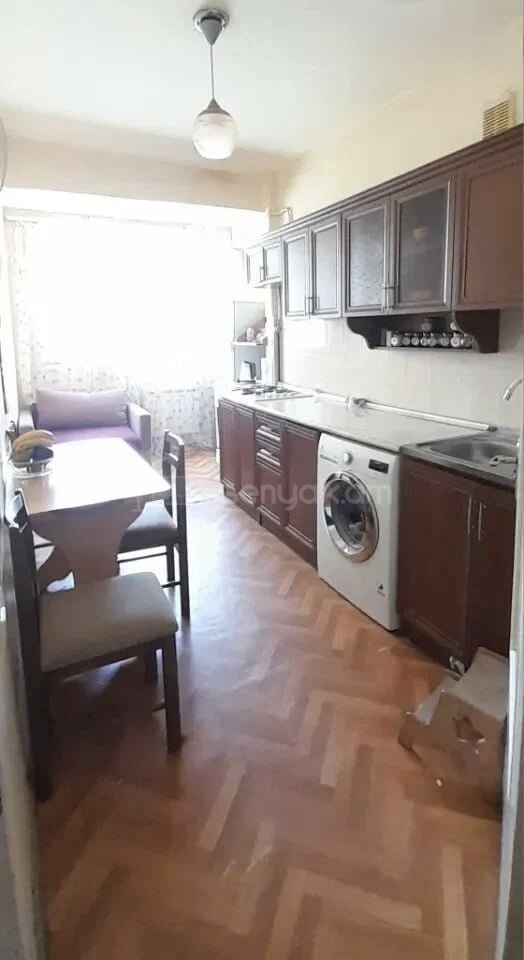 1 Սենյականոց Բնակարան, 46քմ, 7/9 հարկ, Նորմալ Վիճակում