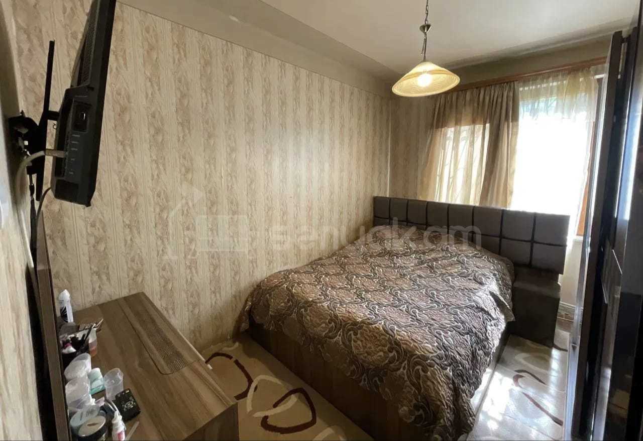 3 Սենյականոց Բնակարան, 80քմ, 1/9 հարկ, Նորմալ Վիճակում
