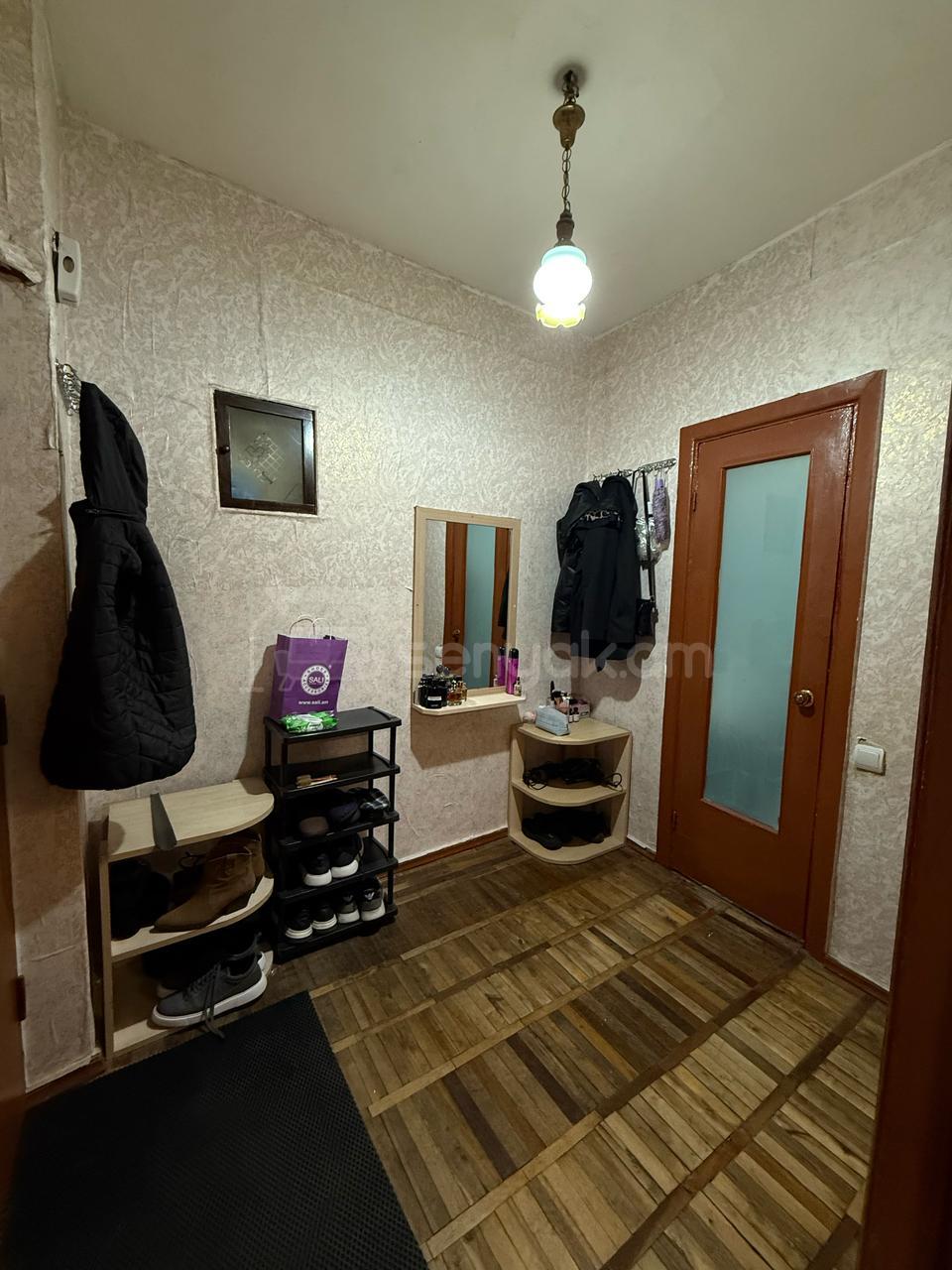 2 Սենյականոց Բնակարան Քարե Շենքում, 54քմ, 1/5 հարկ, Կոսմետիկ Վերանորոգված