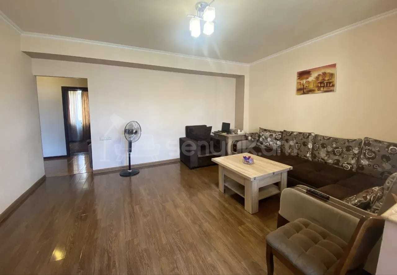 3 Սենյականոց Բնակարան, 80քմ, 7/9 հարկ, Նորմալ Վիճակում