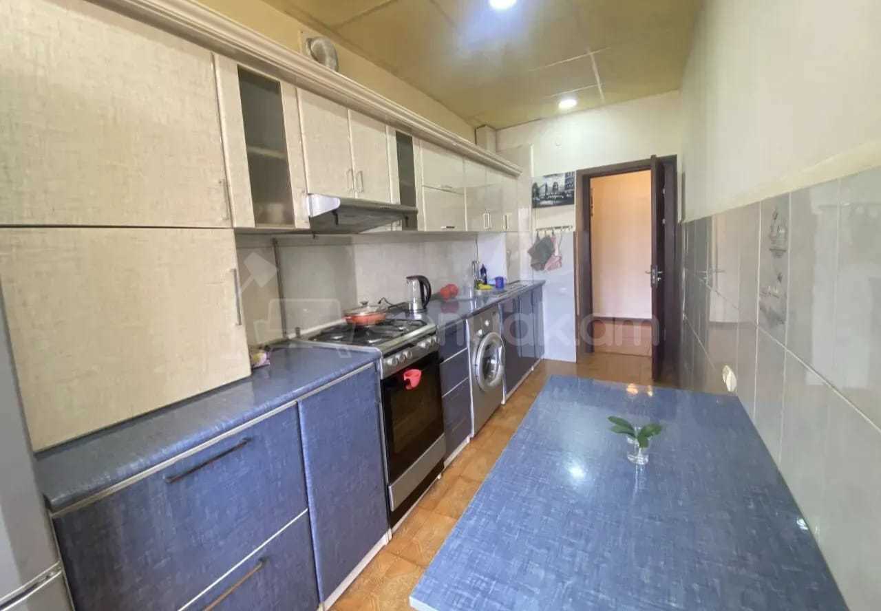 3 Սենյականոց Բնակարան, 80քմ, 7/9 հարկ, Նորմալ Վիճակում
