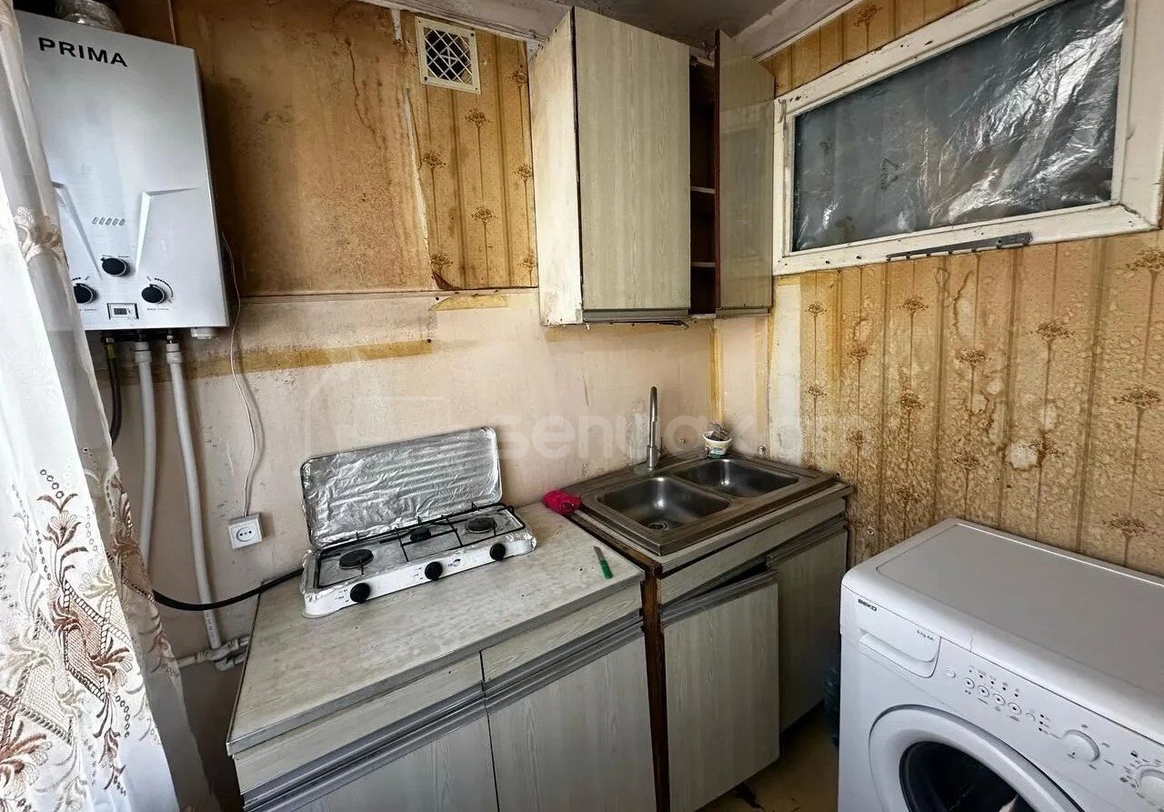 1 Սենյականոց Բնակարան, 32քմ, 3/4 հարկ, Պետական Վիճակում