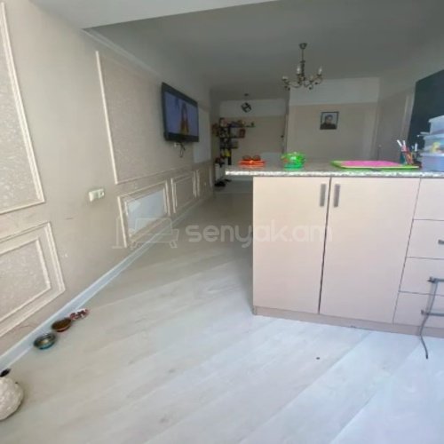 2 Սենյականոց Բնակարան Նորակառույցում, 43քմ, 7/8 հարկ, Կոսմետիկ Վերանորոգված