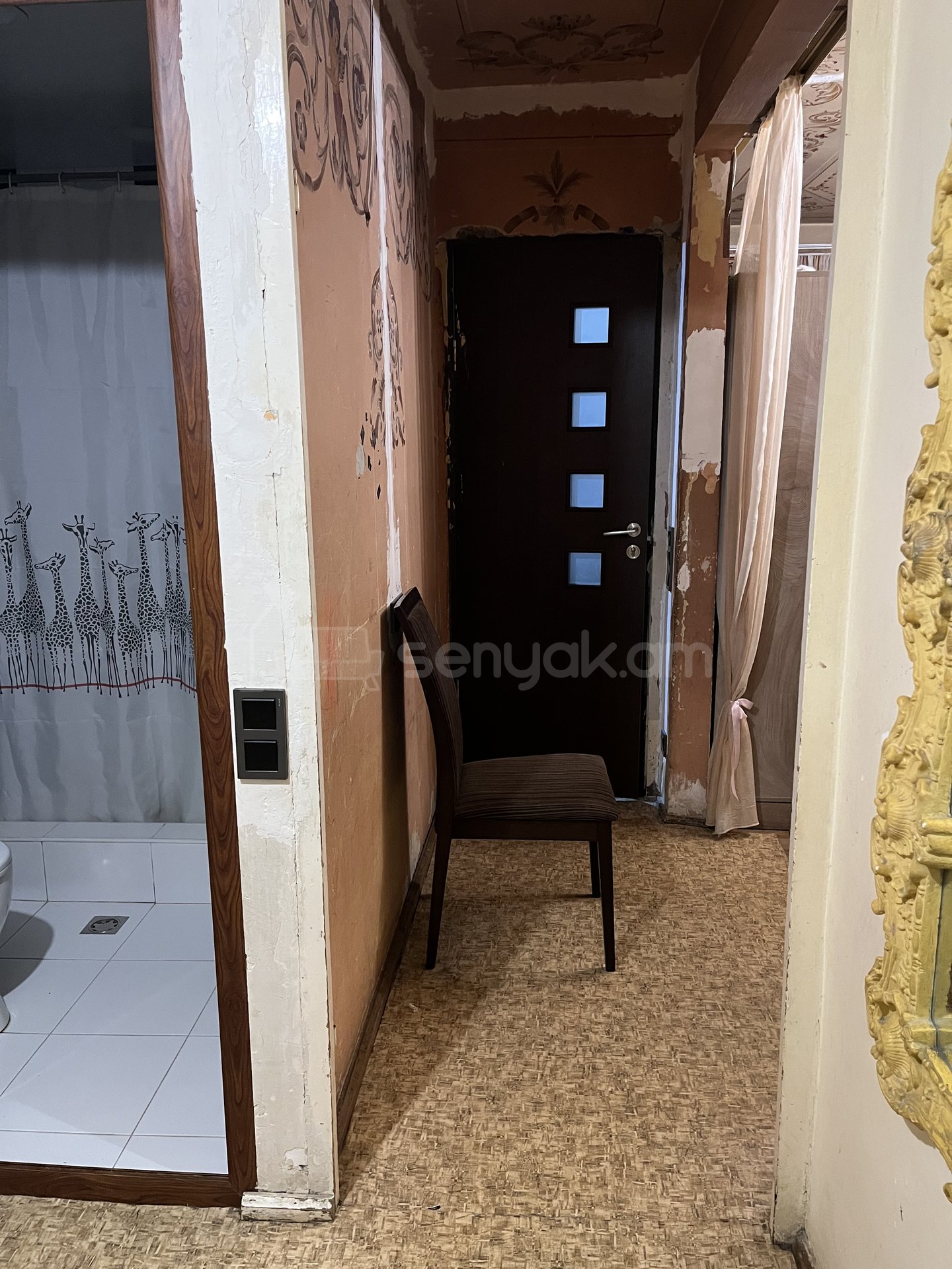 3 Սենյականոց Բնակարան, 63քմ, 1/4 հարկ, Կոսմետիկ Վերանորոգված