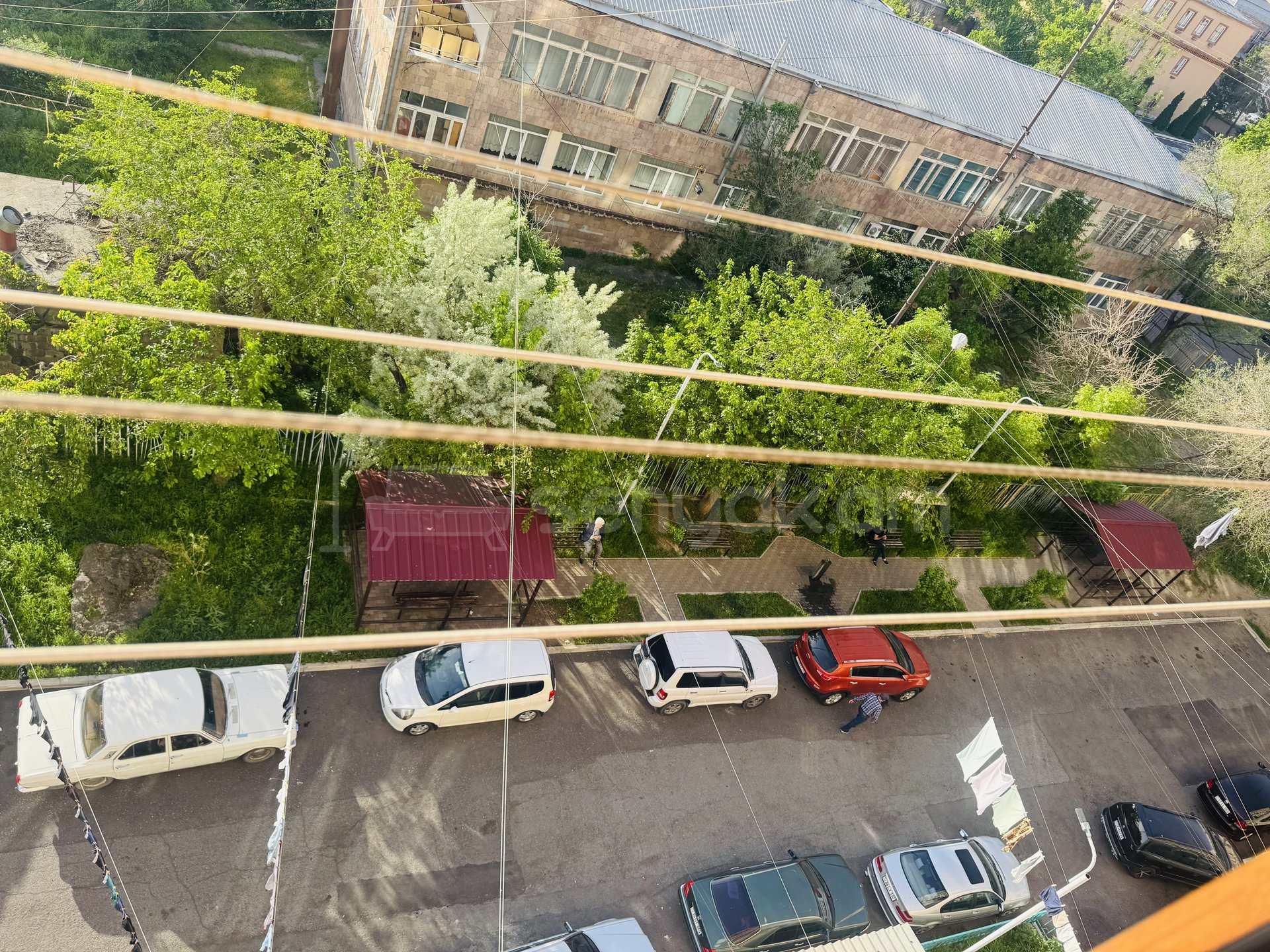 4 Սենյականոց Բնակարան, 92քմ, 6/9 հարկ, Կապիտալ Վերանորոգված, Կահավորված