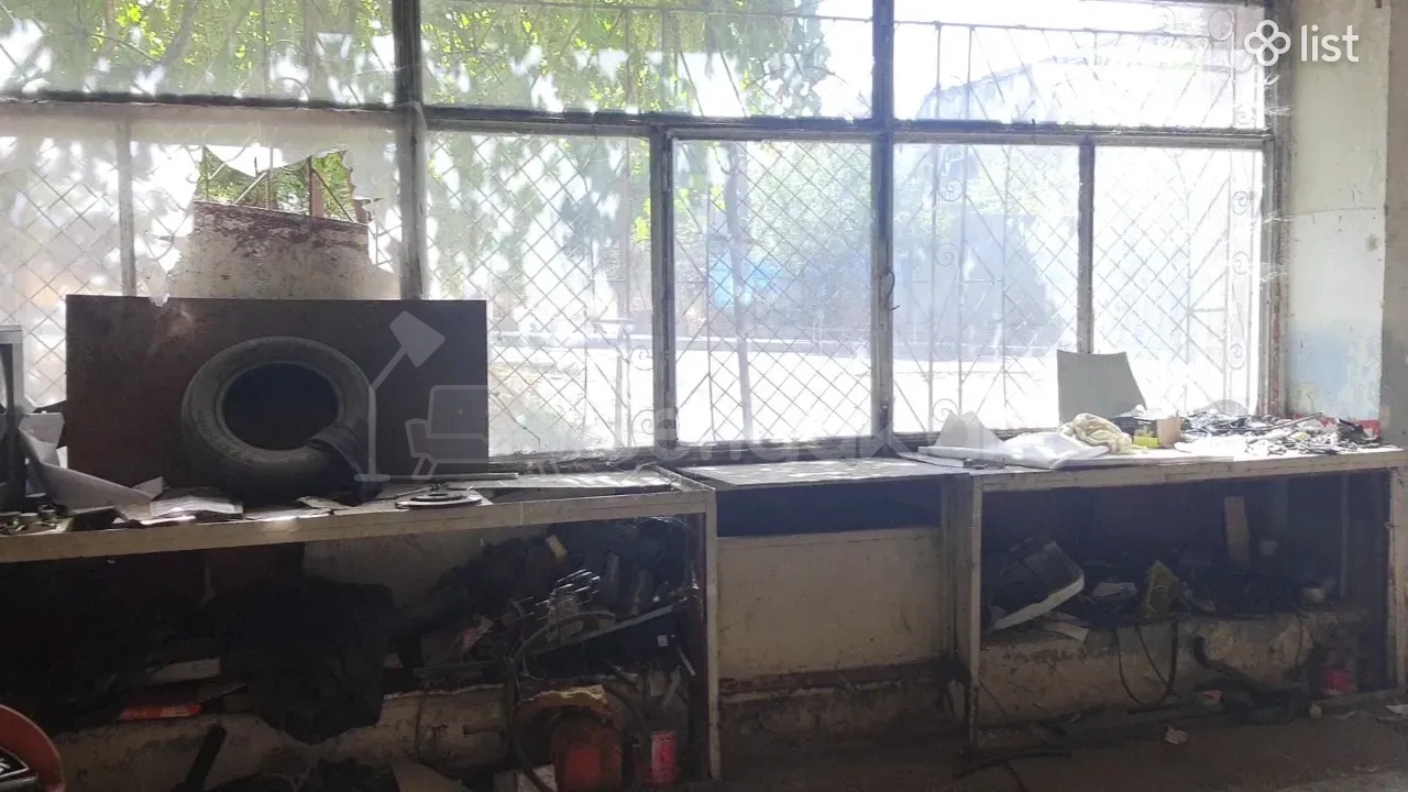 Ազատ նախագծով Բնակարան Քարե Շենքում, 83քմ, 1/4 հարկ, Զրոյական Վիճակում