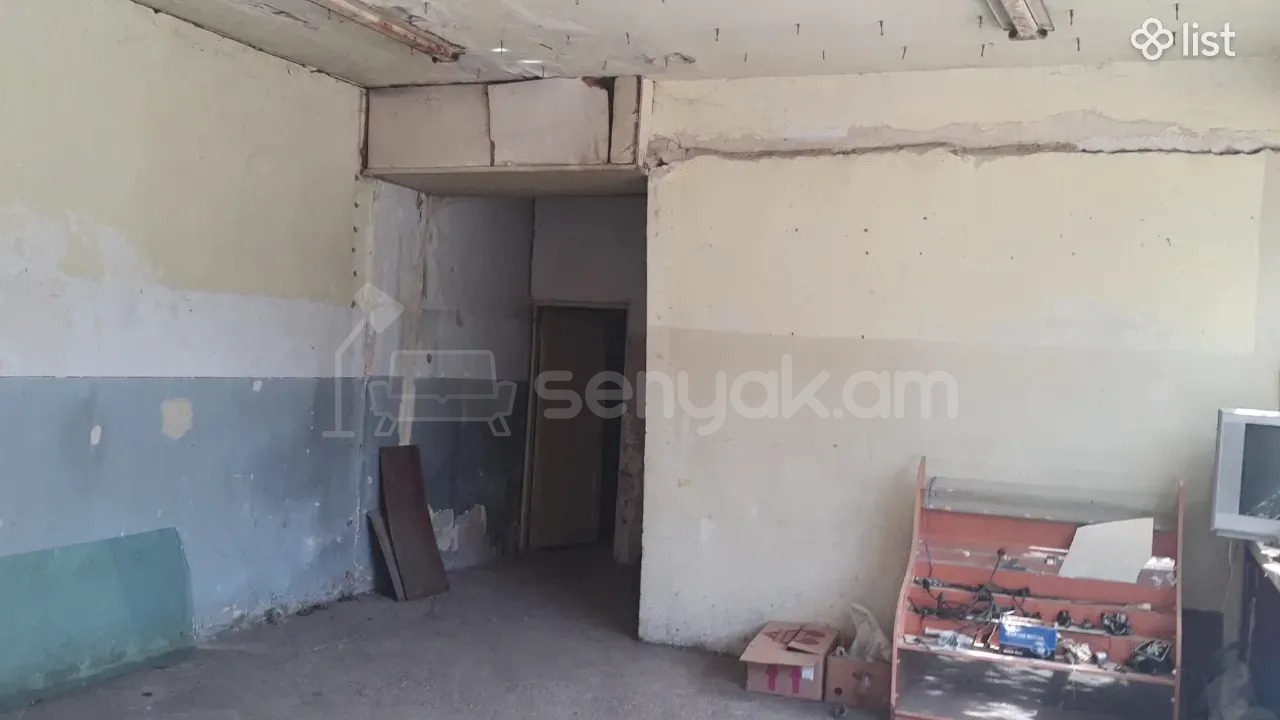 Ազատ նախագծով Բնակարան Քարե Շենքում, 83քմ, 1/4 հարկ, Զրոյական Վիճակում