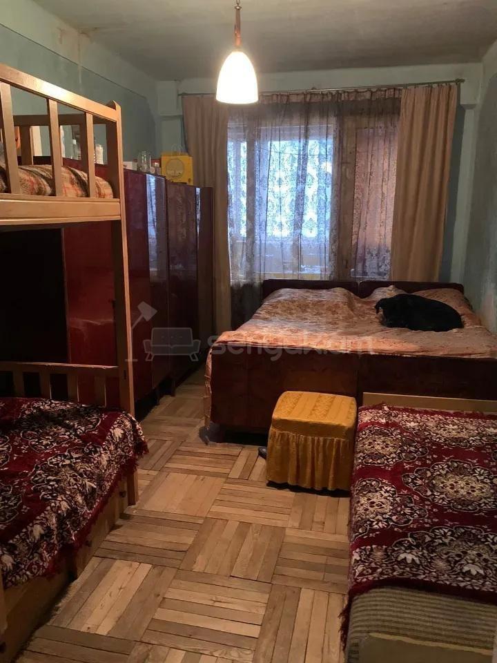 3 Սենյականոց Բնակարան Քարե Շենքում, 93քմ, 2/5 հարկ, Նորմալ Վիճակում