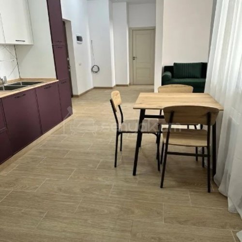 2 Սենյականոց Բնակարան, 56քմ, 6/14 հարկ, Կապիտալ Վերանորոգված, Կահավորված, Արևկող