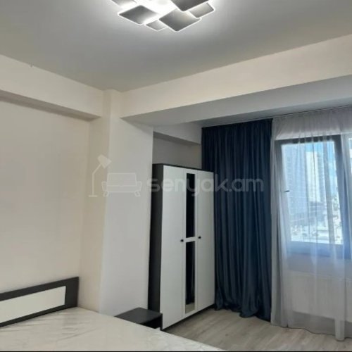 2 Սենյականոց Բնակարան, 56քմ, 6/14 հարկ, Կապիտալ Վերանորոգված, Կահավորված, Արևկող