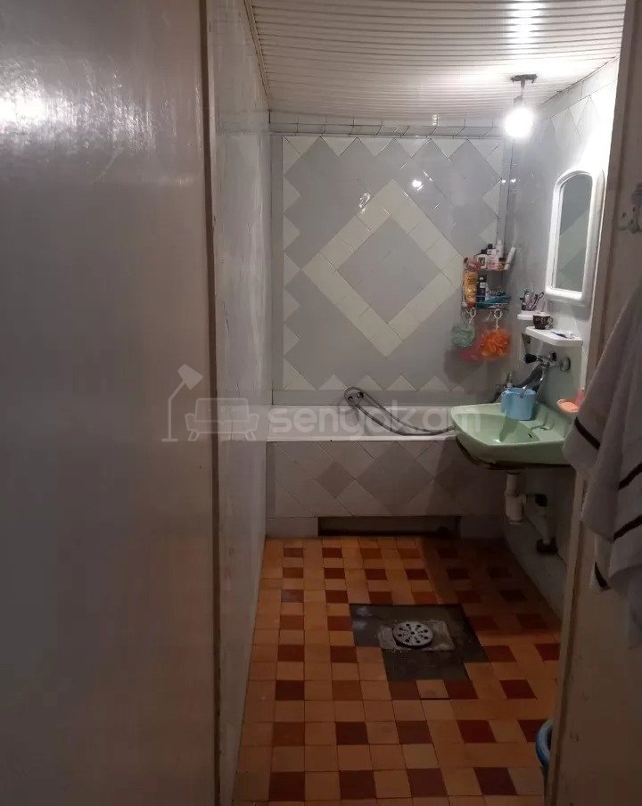 3 Սենյականոց Բնակարան, 82քմ, 10/14 հարկ, Նորմալ Վիճակում