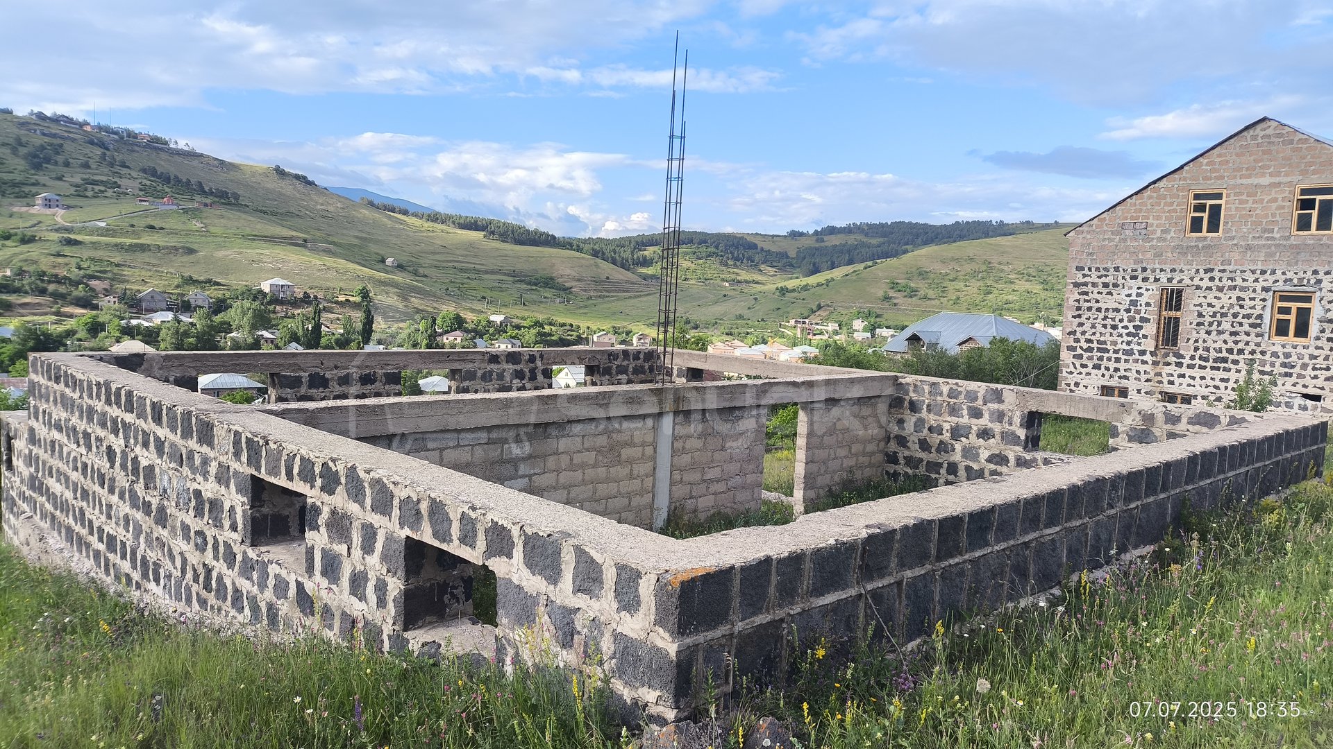 Բնակելի Նշանակության Հողատարածք, 718քմ