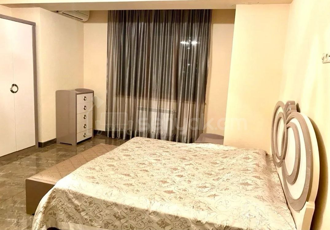 5 Սենյականոց Բնակարան Նորակառույցում, 350քմ, 8/9 հարկ, Դիզայներական Վերանորոգված, Կահավորված, Արևկող
