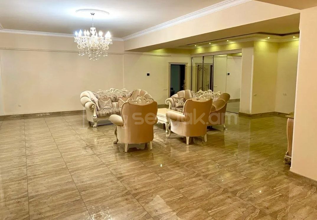 5 Սենյականոց Բնակարան Նորակառույցում, 350քմ, 8/9 հարկ, Դիզայներական Վերանորոգված, Կահավորված, Արևկող