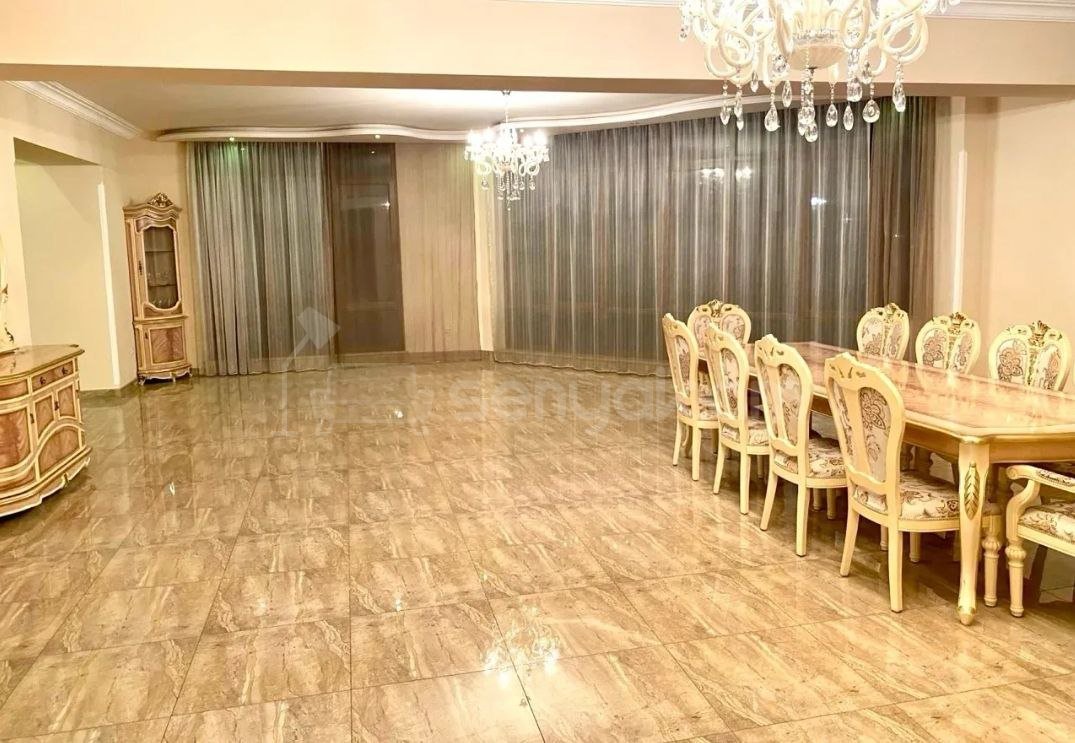 5 Սենյականոց Բնակարան Նորակառույցում, 350քմ, 8/9 հարկ, Դիզայներական Վերանորոգված, Կահավորված, Արևկող