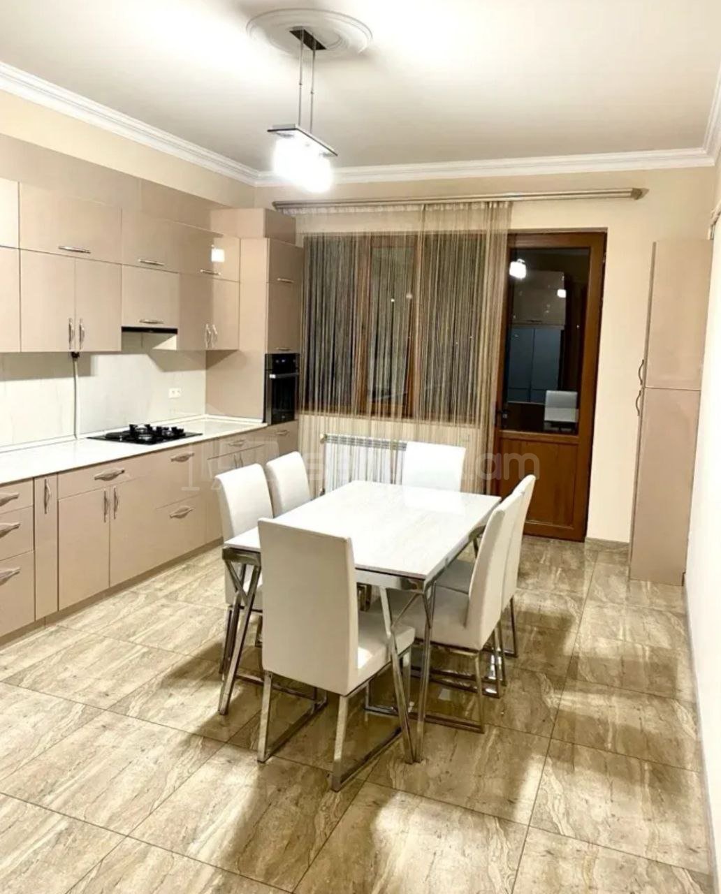 5 Սենյականոց Բնակարան Նորակառույցում, 350քմ, 8/9 հարկ, Դիզայներական Վերանորոգված, Կահավորված, Արևկող