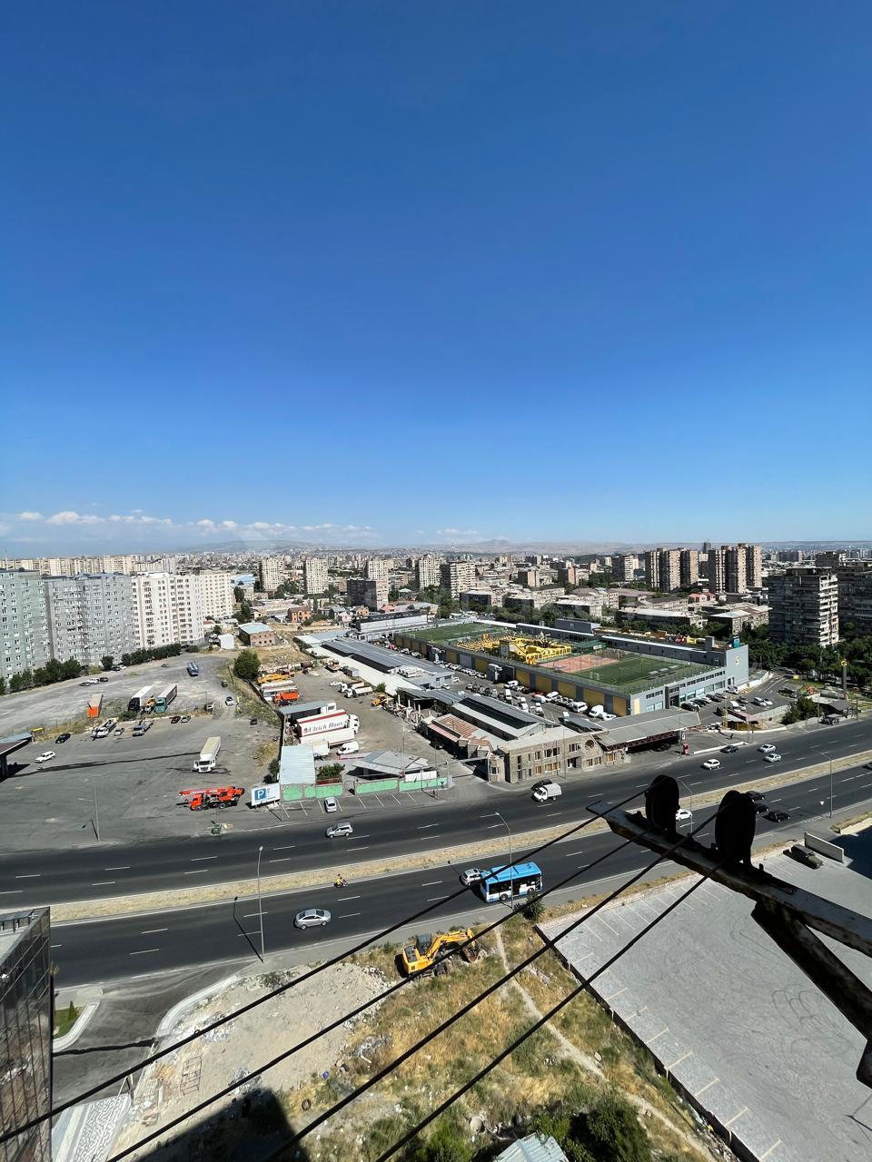 4 Սենյականոց Բնակարան, 90քմ, 14/14 հարկ, Կոսմետիկ Վերանորոգված