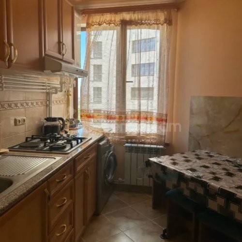 2 Սենյականոց Բնակարան, 65քմ, 4/12 հարկ, Կապիտալ Վերանորոգված, Կահավորված, Արևկող