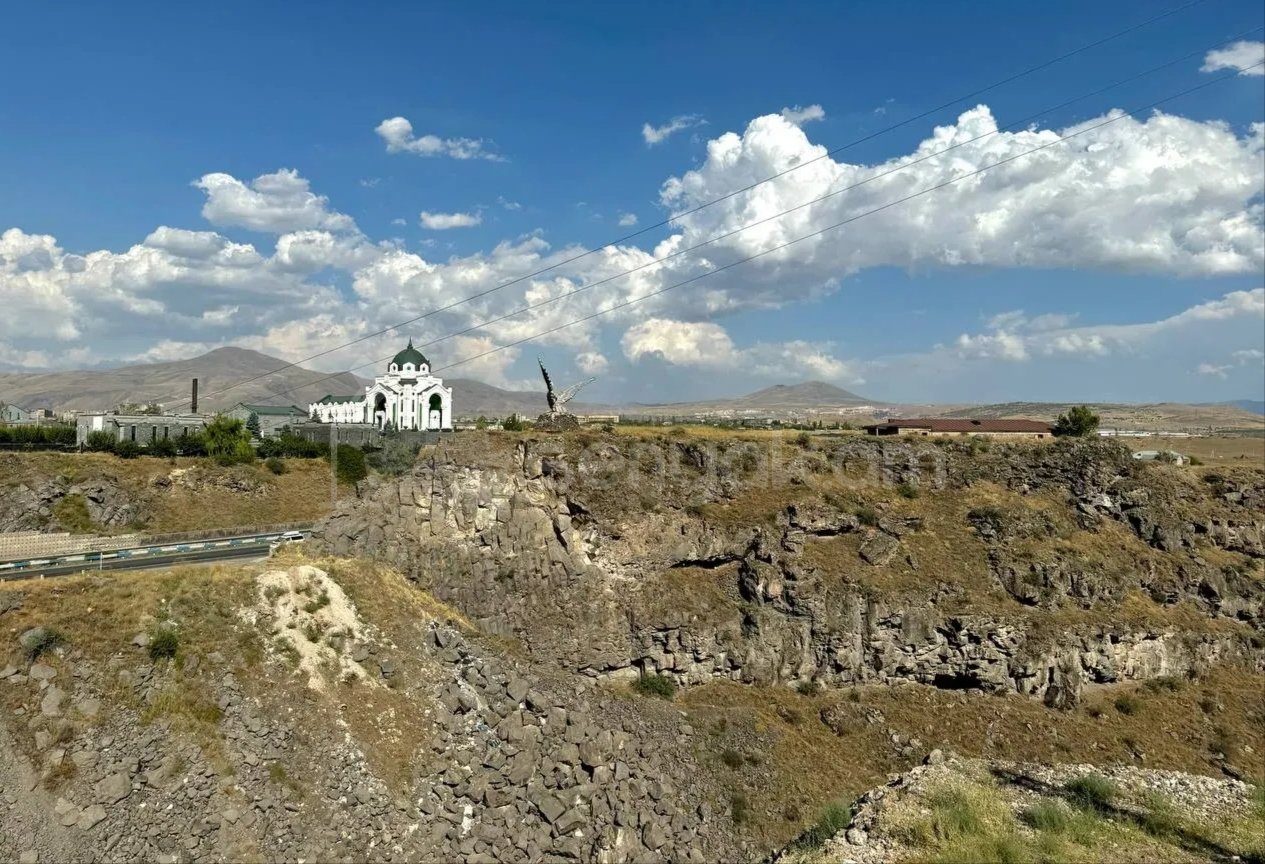 2 Սենյականոց Ամառանոց, 100քմ, Լողավազանով