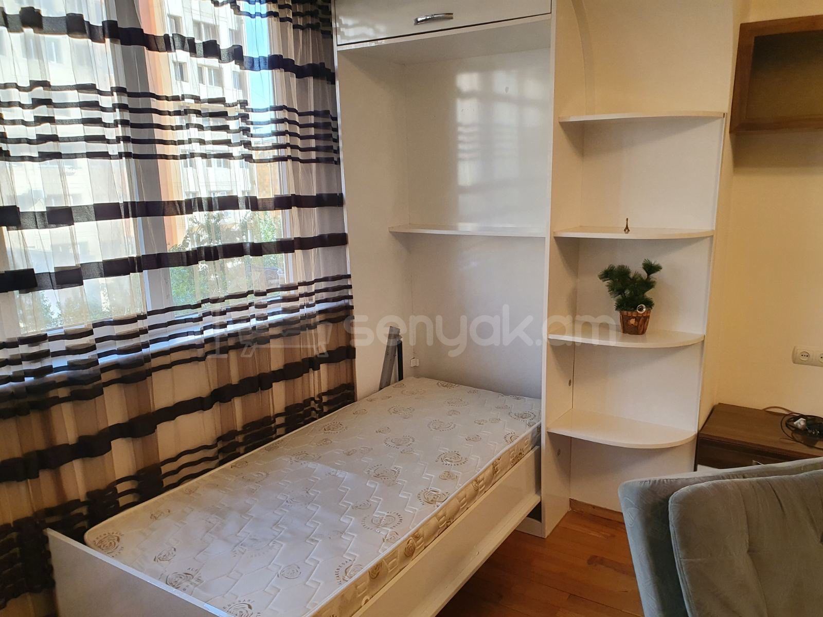 1 Սենյականոց Բնակարան, 45քմ, 4/9 հարկ, Կապիտալ Վերանորոգված, Կահավորված