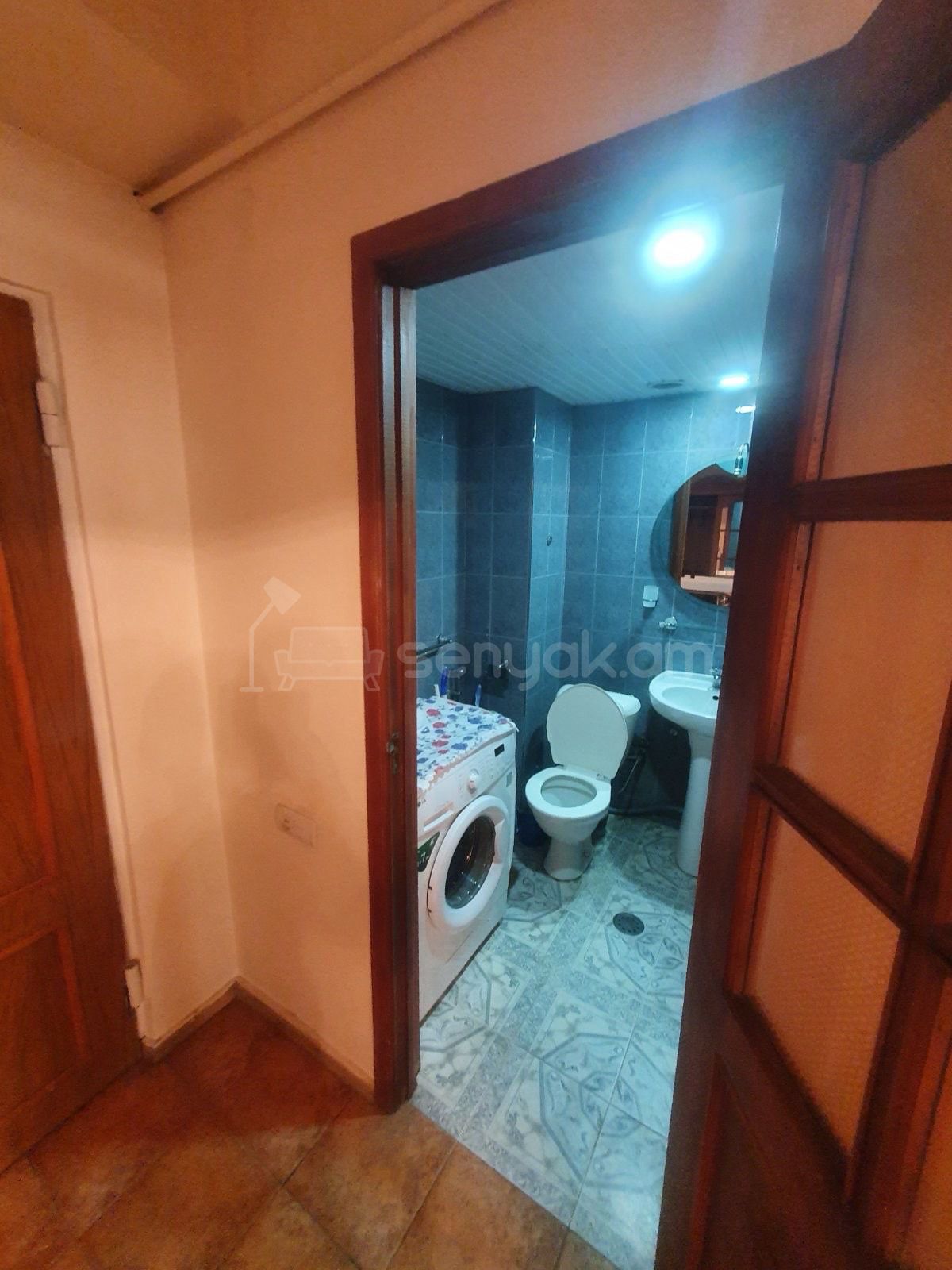 1 Սենյականոց Բնակարան, 45քմ, 4/9 հարկ, Կապիտալ Վերանորոգված, Կահավորված