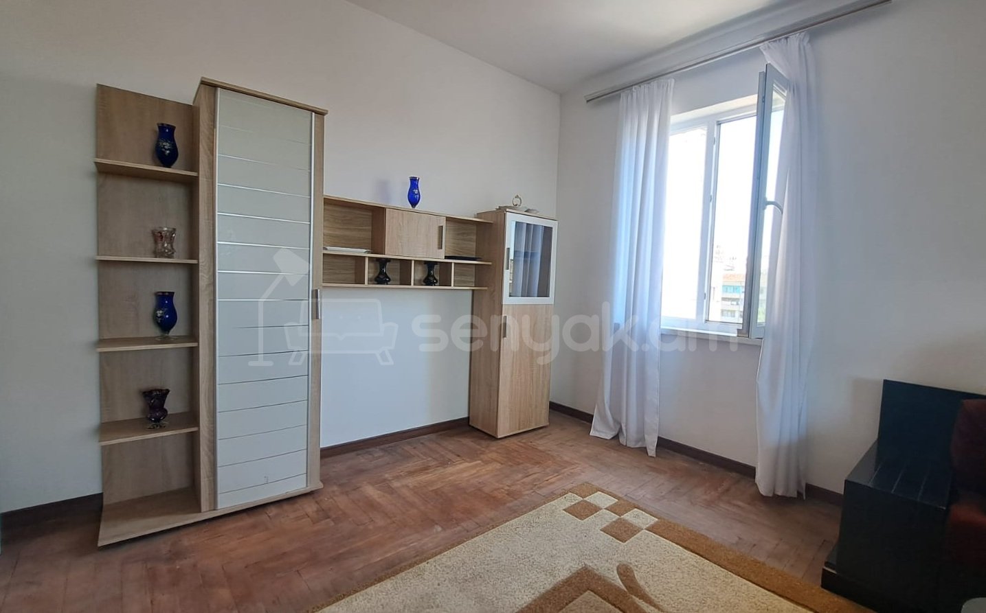 1 Սենյականոց Բնակարան, 54քմ, 9/9 հարկ, Կոսմետիկ Վերանորոգված, Կահավորված