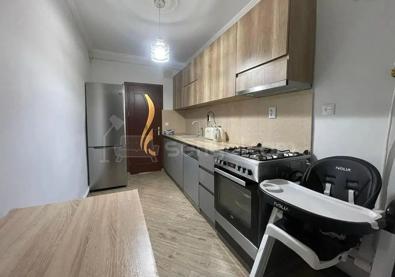 3 Սենյականոց Բնակարան, 83քմ, 2/14 հարկ, Կապիտալ Վերանորոգված