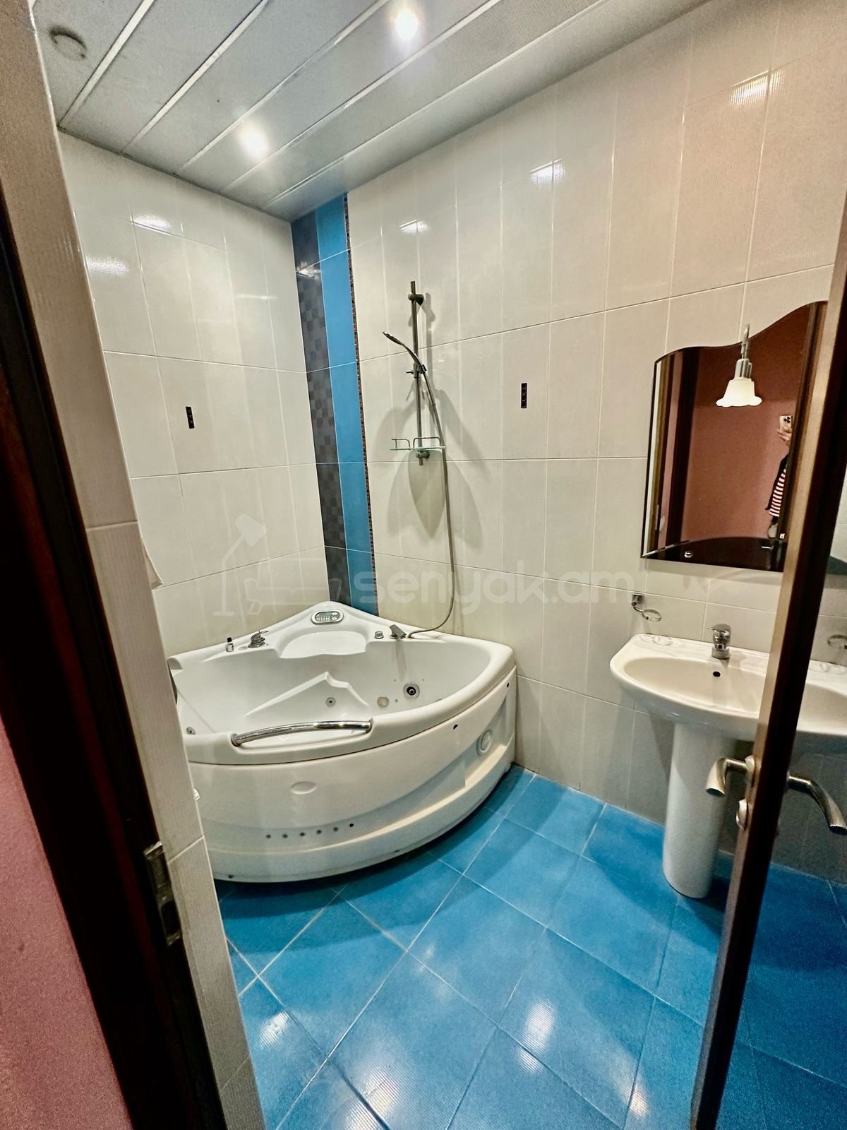 3 Սենյականոց Բնակարան, 73քմ, 3/5 հարկ, Կապիտալ Վերանորոգված