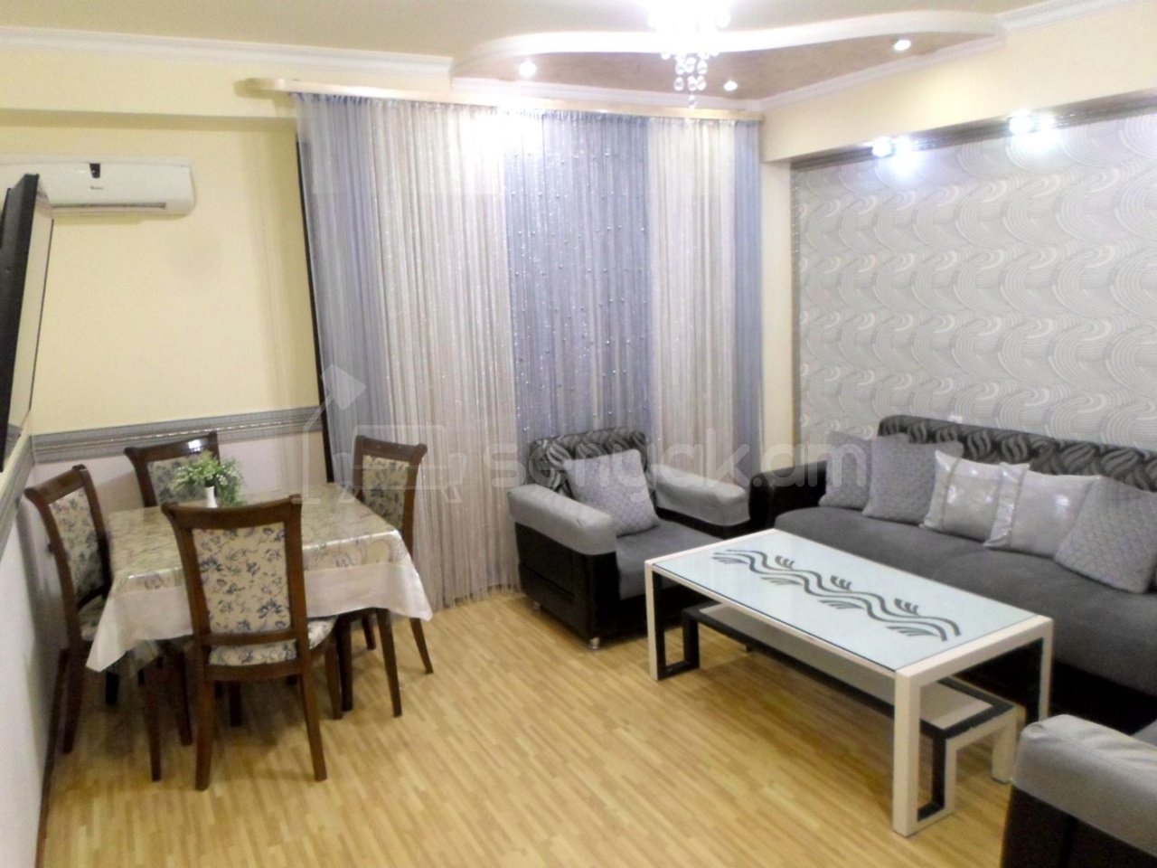 4 Սենյականոց Բնակարան, 91քմ, 2/10 հարկ, Կապիտալ Վերանորոգված