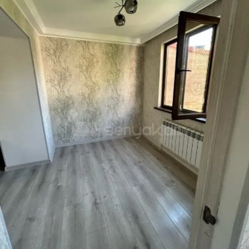 3 Սենյականոց Բնակարան Քարե Շենքում, 60քմ, 3/4 հարկ, Կապիտալ Վերանորոգված, Կահավորված, Արևկող