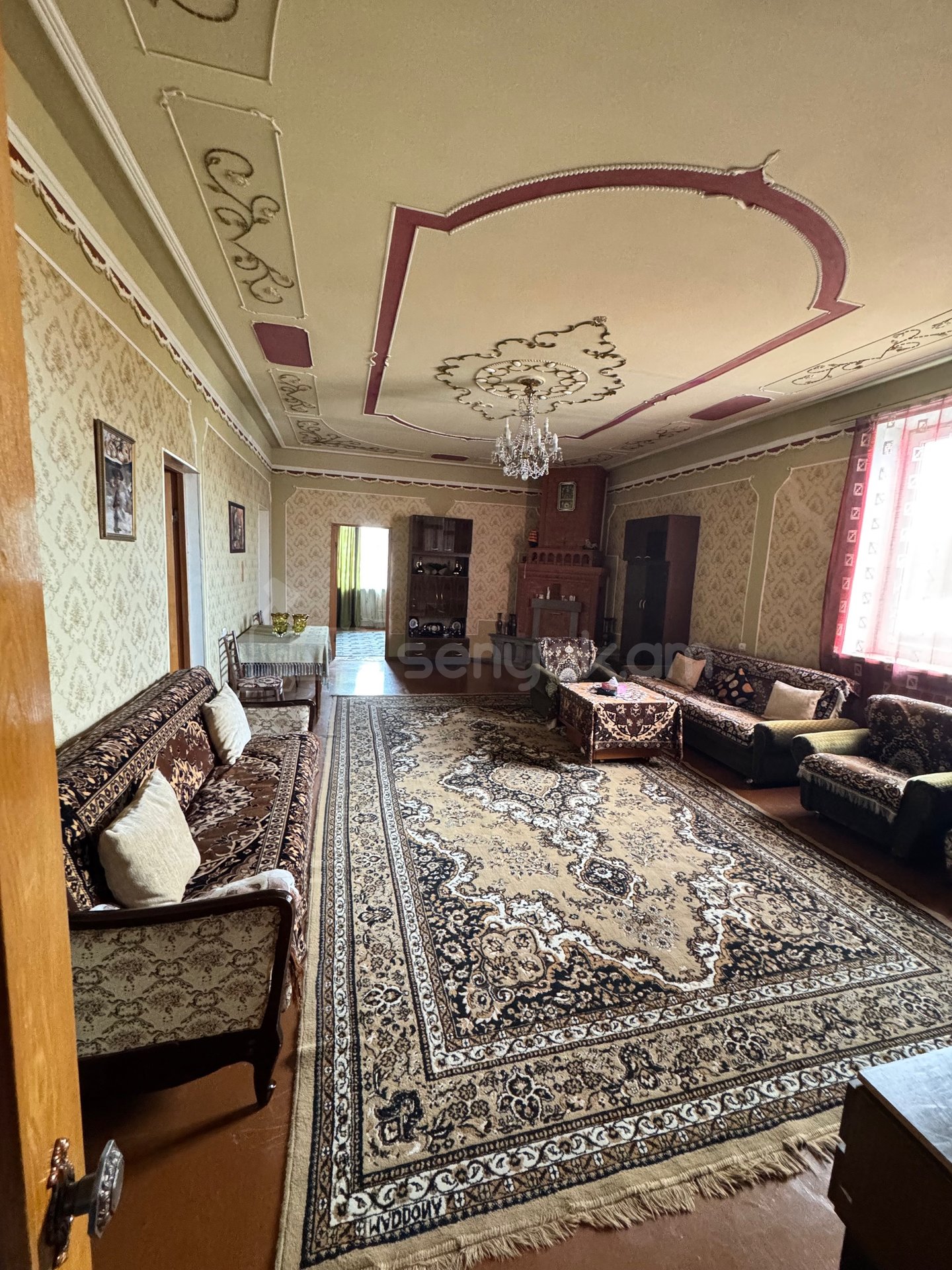 8 Սենյականոց Սեփական Տուն, 450քմ, Կապիտալ Վերանորոգված, Ավտոտնակով