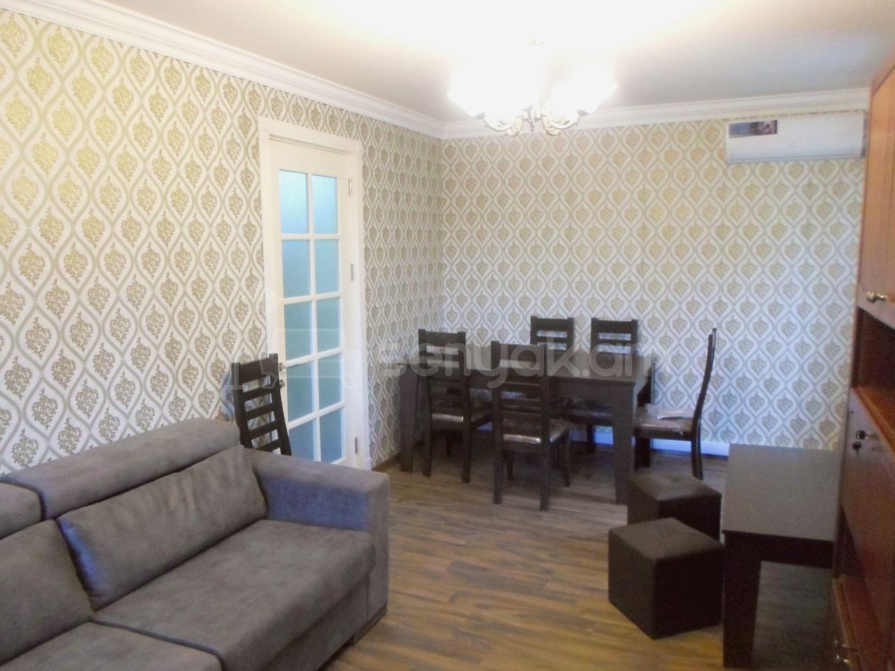 2 Սենյականոց Բնակարան Քարե Շենքում, 41քմ, 4/5 հարկ, Կապիտալ Վերանորոգված, Կահավորված