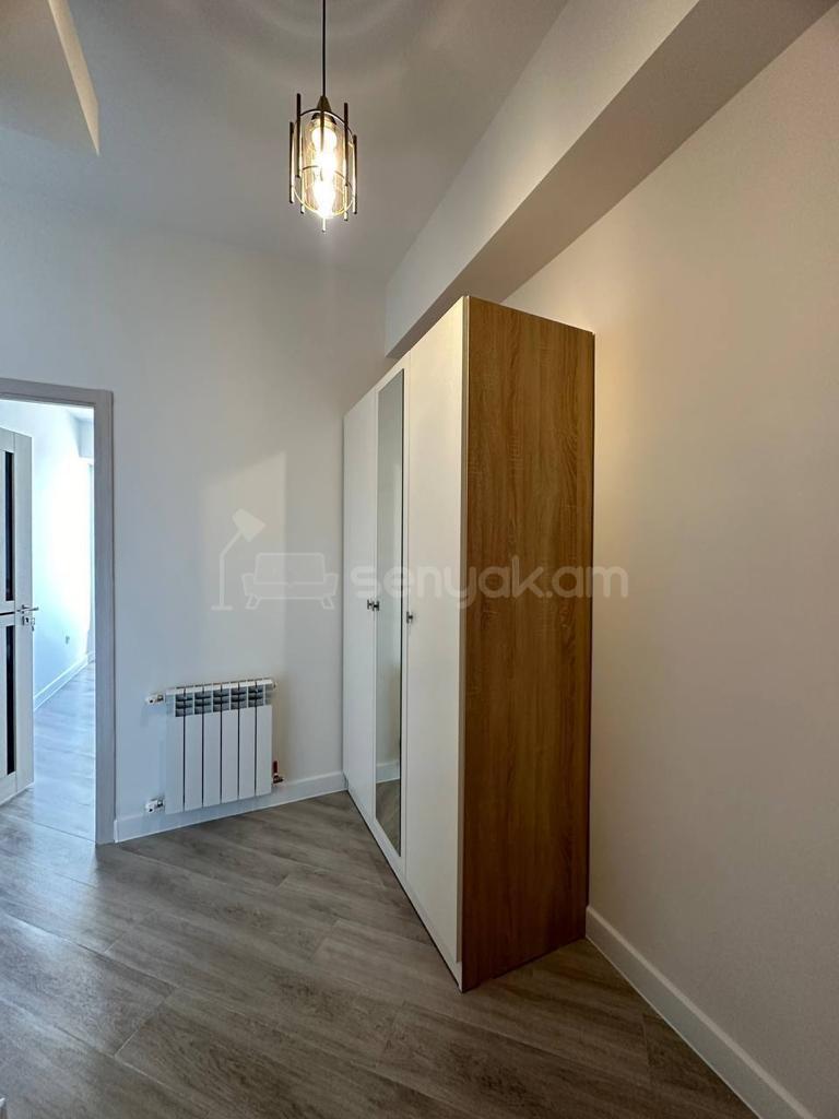 2 Սենյականոց Բնակարան, 45քմ, 8/12 հարկ, Դիզայներական Վերանորոգված