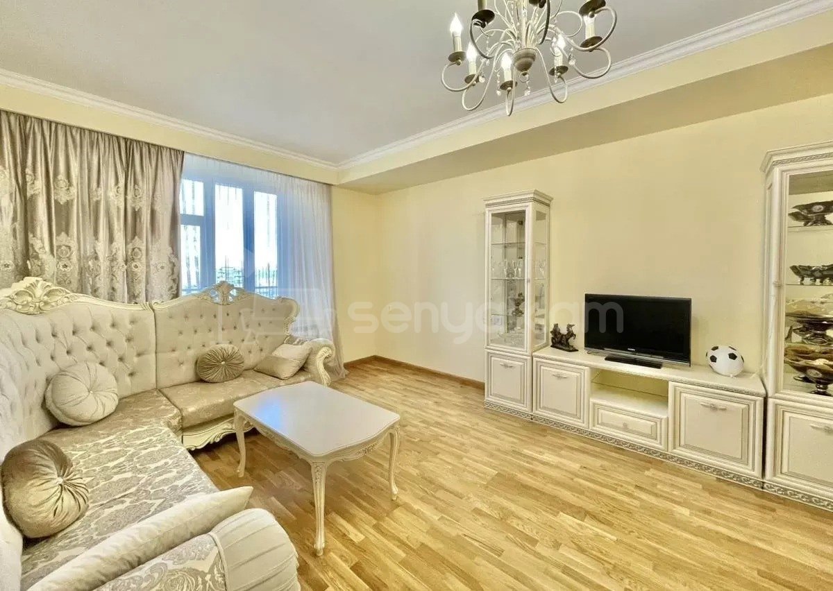 4 Սենյականոց Բնակարան Նորակառույցում, 125քմ, 9/14 հարկ, Կապիտալ Վերանորոգված