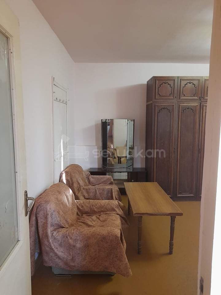 1 Սենյականոց Սեփական Տուն, 40քմ, Նորմալ Վիճակում, Կահավորված