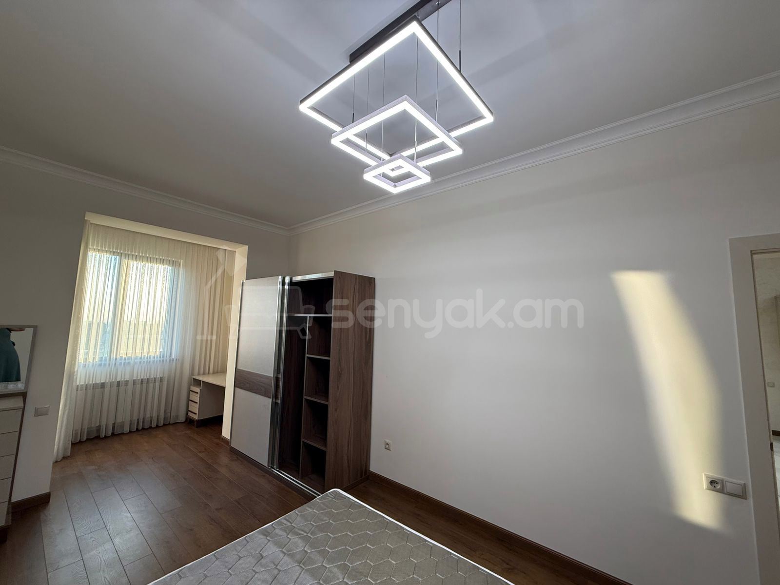 3 Սենյականոց Բնակարան Նորակառույցում, 100քմ, 8/15 հարկ, Դիզայներական Վերանորոգված, Կահավորված, Արևկող