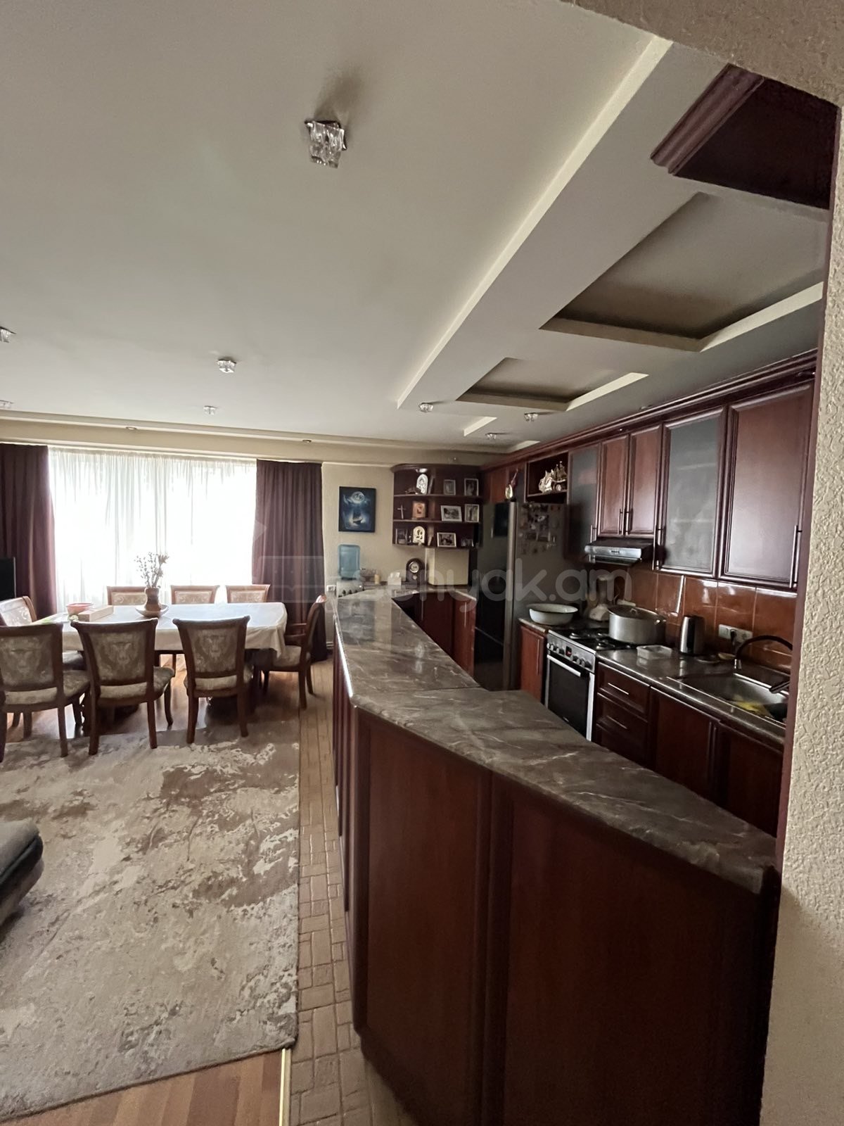 4 Սենյականոց Բնակարան, 86քմ, 6/9 հարկ, Կապիտալ Վերանորոգված