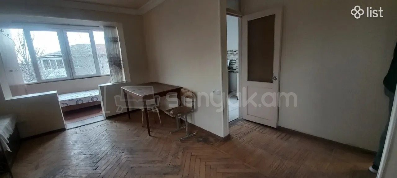 1 Սենյականոց Բնակարան, 48քմ, 4/9 հարկ, Նորմալ Վիճակում, Կահավորված, Արևկող