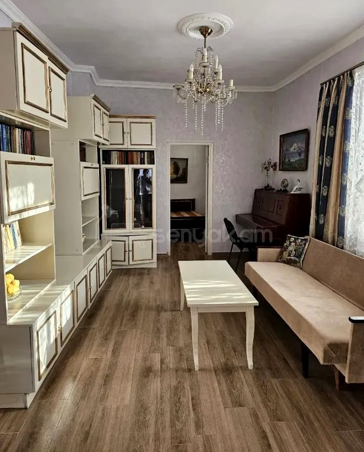 4 Սենյականոց Սեփական Տուն, 90քմ, Կապիտալ Վերանորոգված, Կահավորված