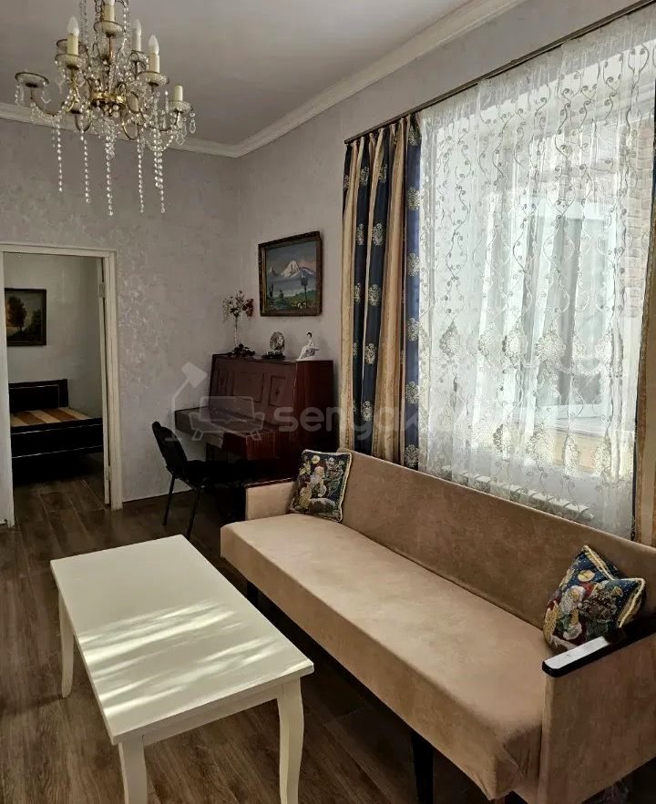4 Սենյականոց Սեփական Տուն, 90քմ, Կապիտալ Վերանորոգված, Կահավորված