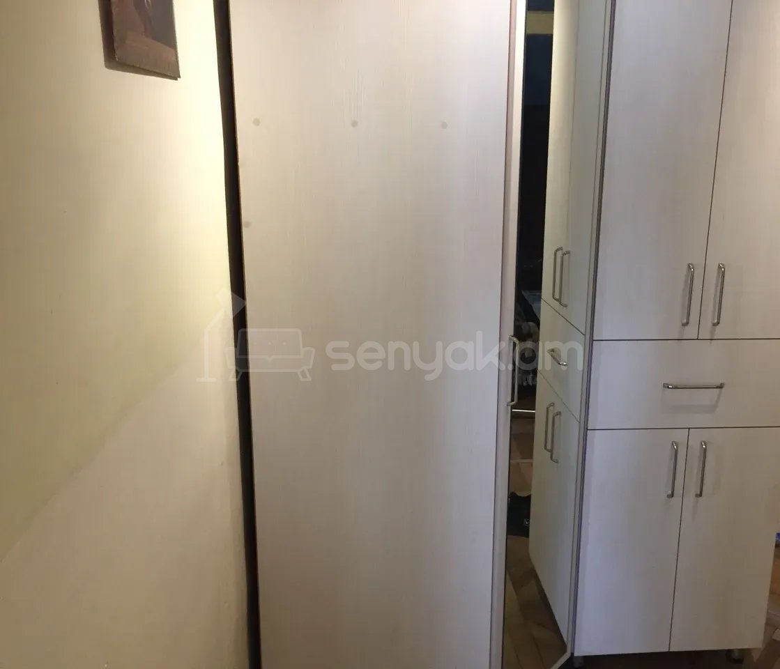 3 Սենյականոց Բնակարան, 64քմ, 4/4 հարկ, Նորմալ Վիճակում