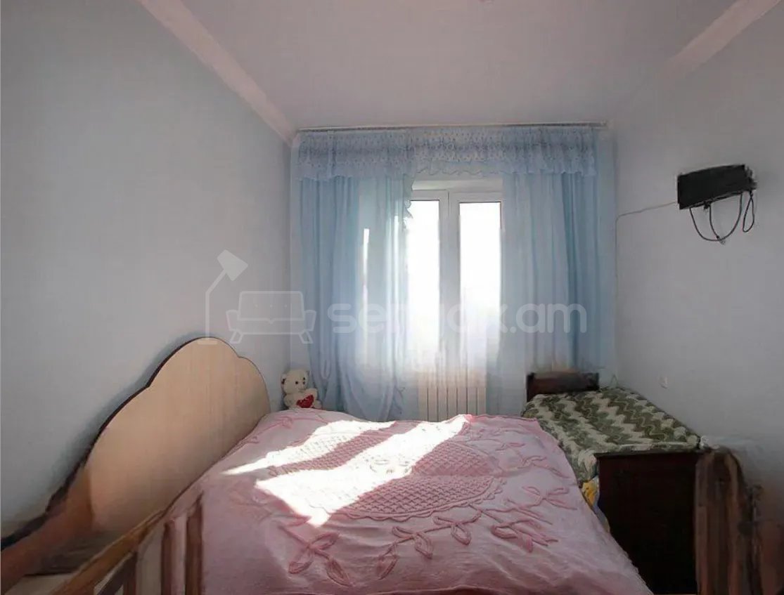 3 Սենյականոց Բնակարան, 66քմ, 6/9 հարկ, Նորմալ Վիճակում