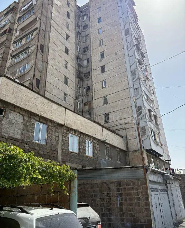 3 Սենյականոց Բնակարան, 50քմ, 5/12 հարկ, Կապիտալ Վերանորոգված