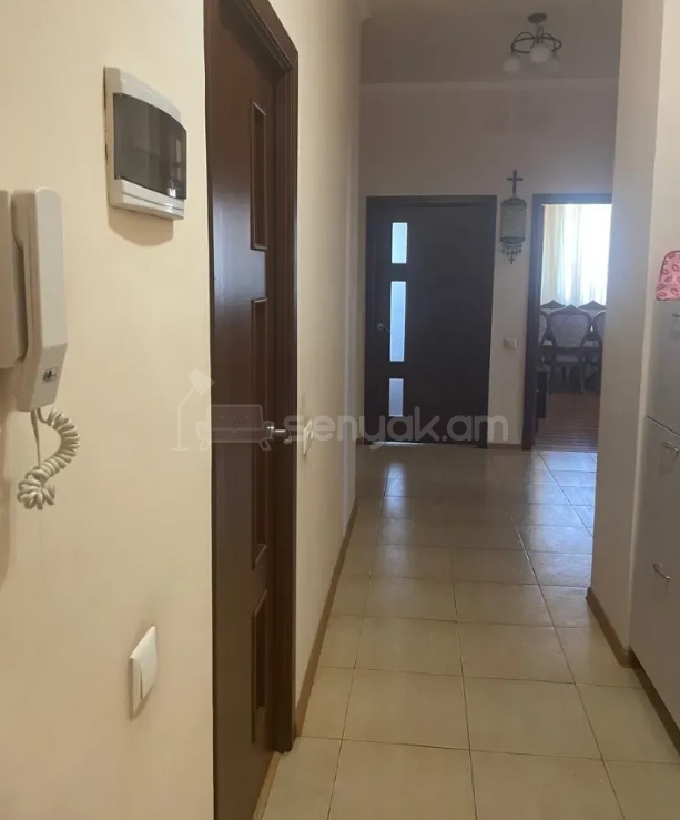 4 Սենյականոց Բնակարան Նորակառույցում, 126քմ, 7/14 հարկ, Կապիտալ Վերանորոգված