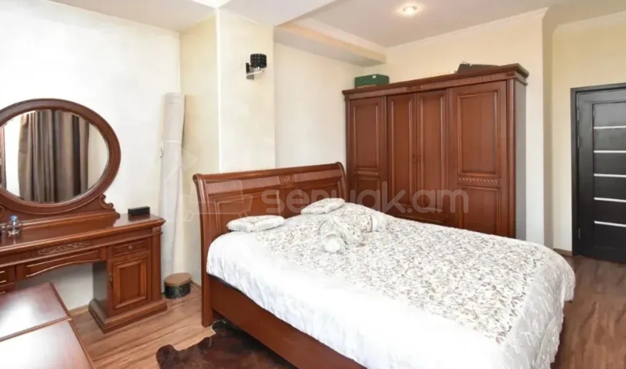 3 Սենյականոց Բնակարան Նորակառույցում, 100քմ, 7/16 հարկ, Դիզայներական Վերանորոգված