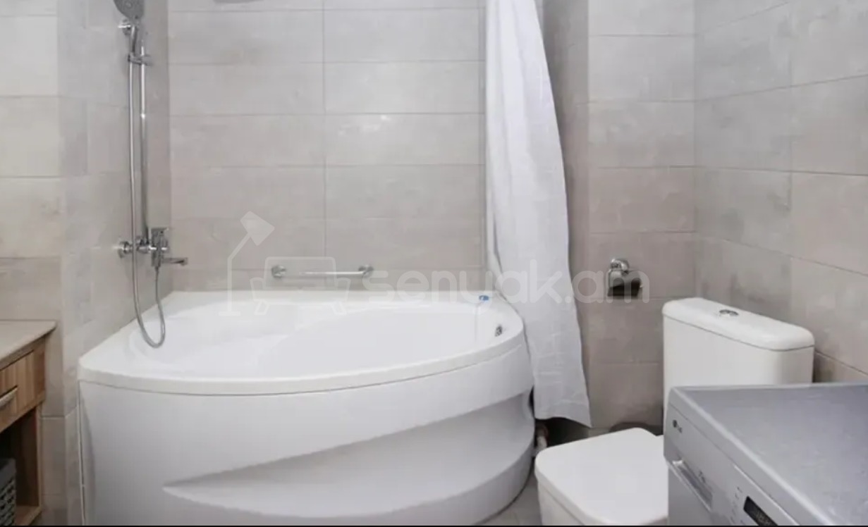 3 Սենյականոց Բնակարան Նորակառույցում, 111քմ, 5/18 հարկ, Դիզայներական Վերանորոգված